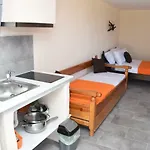 Kapsali Apartment *